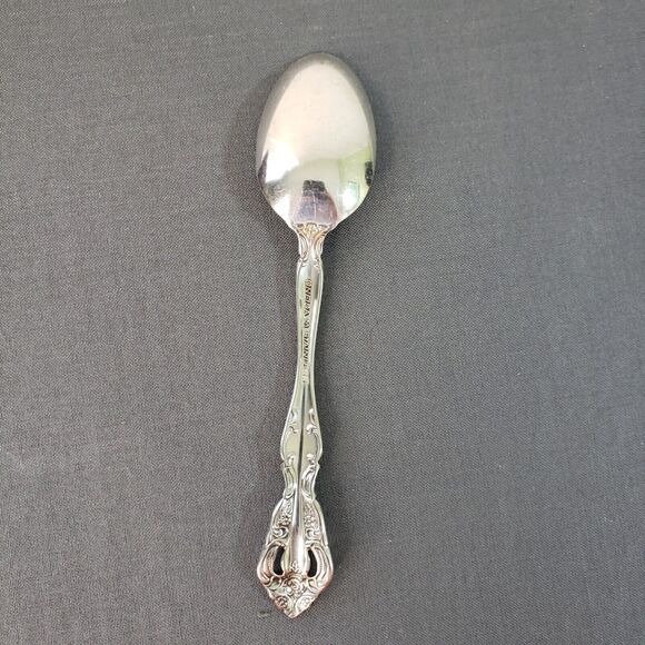 Oneida Michelangelo Stainless Flatware Oneida Dinner Spoon Teaspoon - Picture 3 of 5